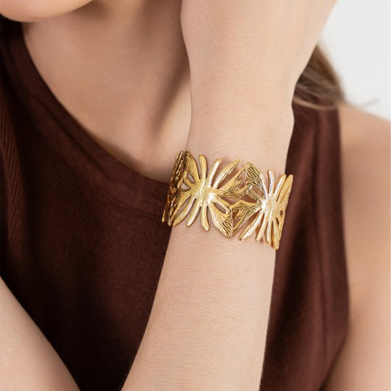 18K Gold Plated Stainless Steel Luce Cuff Bangle Bracelet